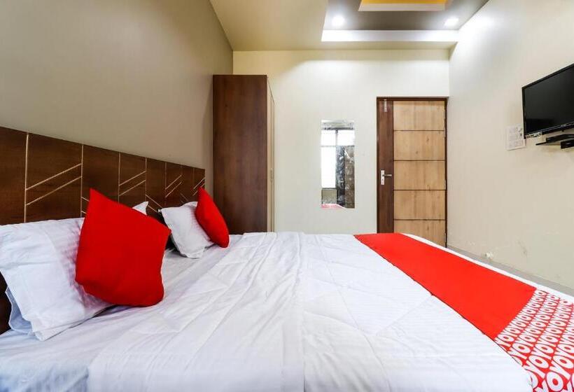 トリプルクラシックルーム, Flagship Shagun Home