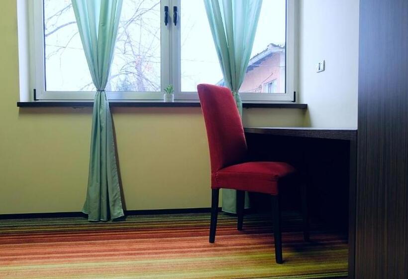 آپارتمان 1 خوابه, Richi