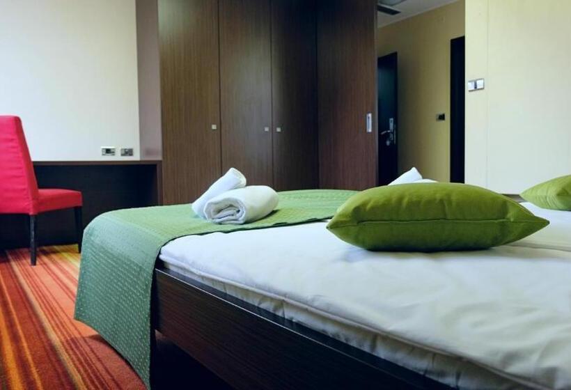 آپارتمان 1 خوابه, Richi