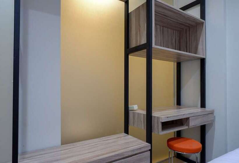 Номер Стандарт, Reddoorz @ Jalan Kartini Semarang