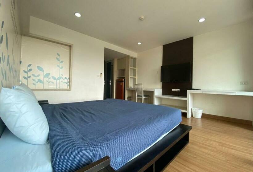 Standardrum King Size Säng, Teddy@thammasart