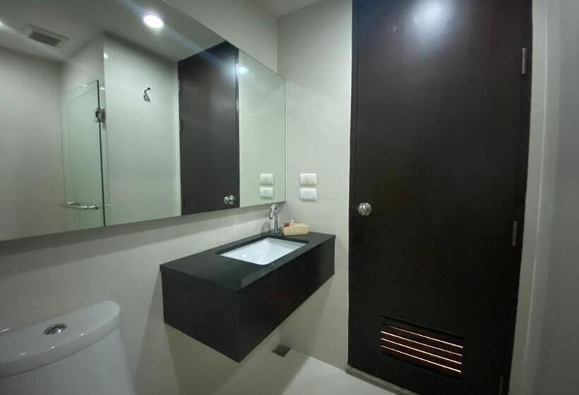 Standardrum, Teddy@thammasart