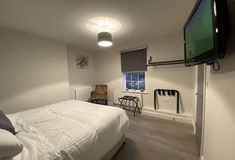 Номер Deluxe, The Fordham Inn