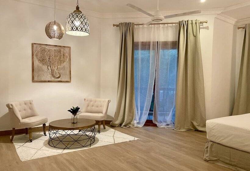 חדר דלוקס נוף לים, Amani Boutique Hotel   Small Luxury Hotels Of The World