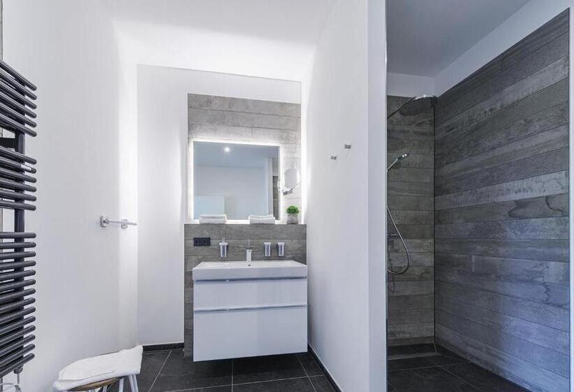 דירת חדר, Apartmentanlage Zwei Wasser Strandhaus