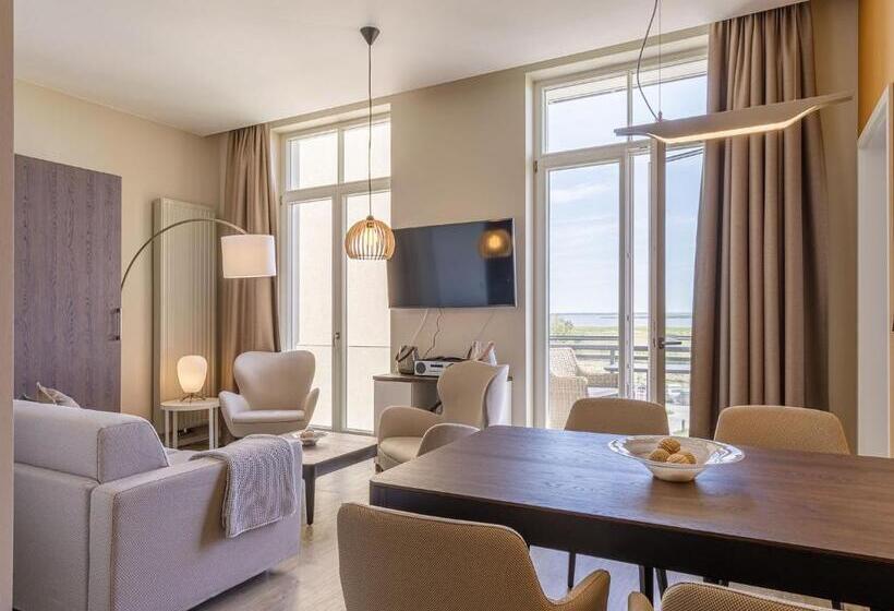 Апартаменты 2 Спальни с Балконом, Apartmentanlage Zwei Wasser  Strandhaus