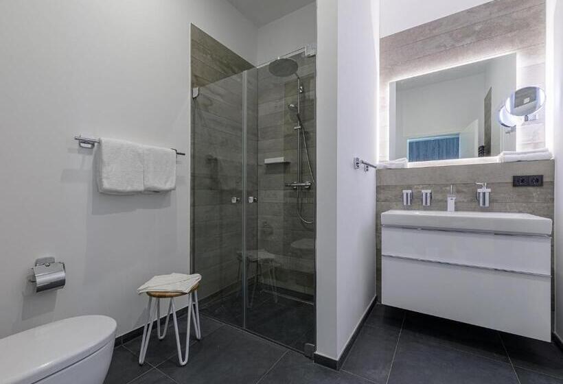 דירה בת חדר שינה 1 עם מרפסת, Apartmentanlage Zwei Wasser Strandhaus