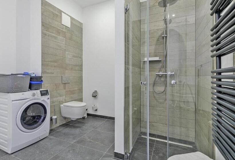 דירה בת חדר שינה 1 עם מרפסת, Apartmentanlage Zwei Wasser Strandhaus