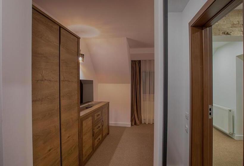 جناح, Mer Guest House B&b