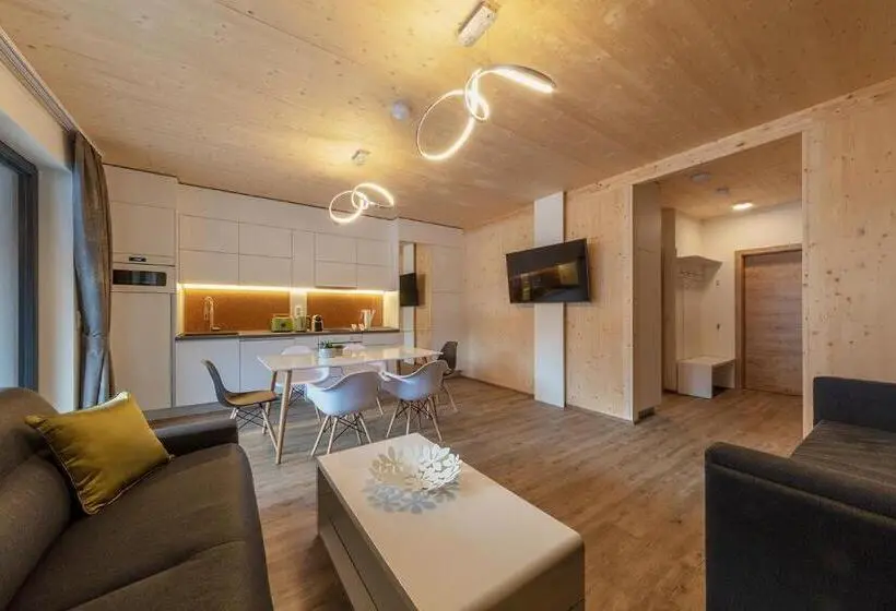 １ベッドルームのデラックスアパートメント, Artmur Apartment