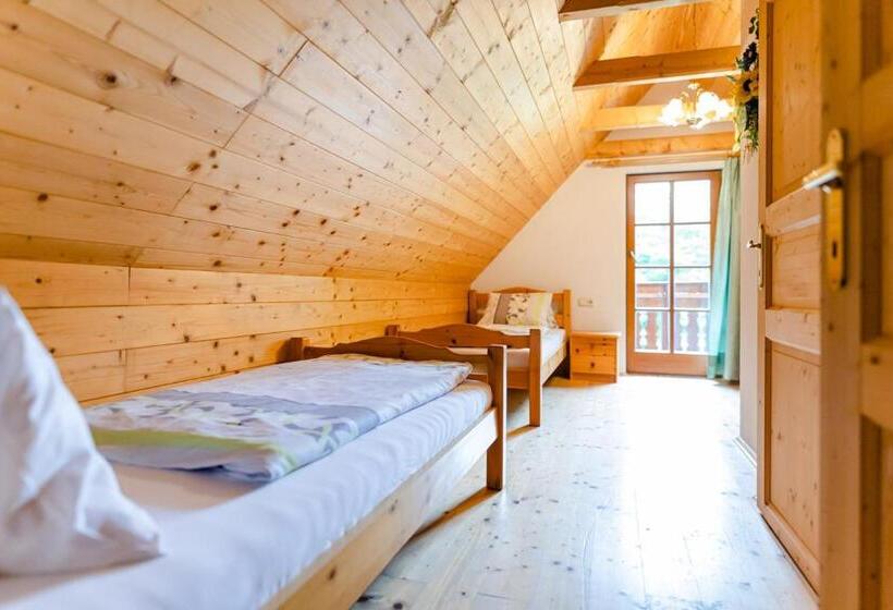 1 Sovrums Hus, Gästezimmer Steiner