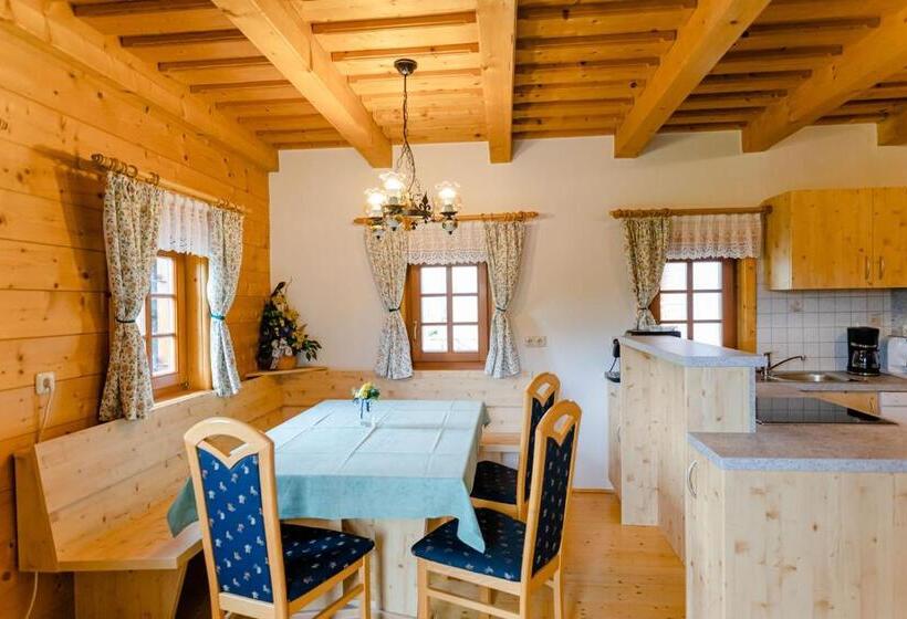 1 Sovrums Hus, Gästezimmer Steiner