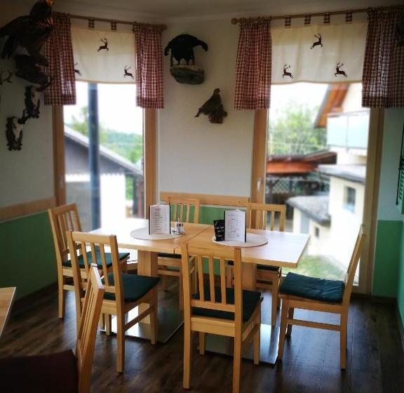 1 Sovrums Hus, Gästezimmer Steiner