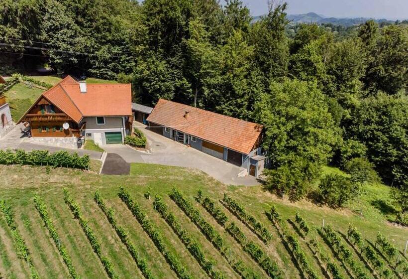 1 Sovrums Hus, Gästezimmer Steiner