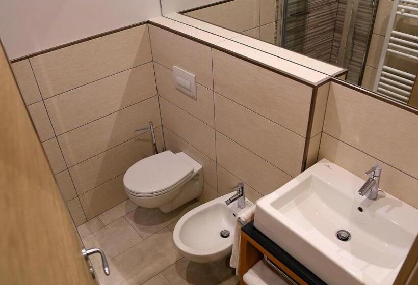 Номер Economy, Dada Mountain