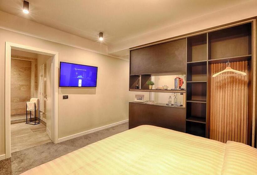 غرفة ديلوكس, Nani Nani Boutique