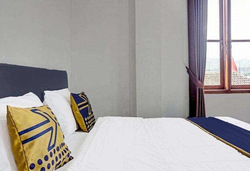 Standart Oda, Spot On 2226 Nurmega Jaya