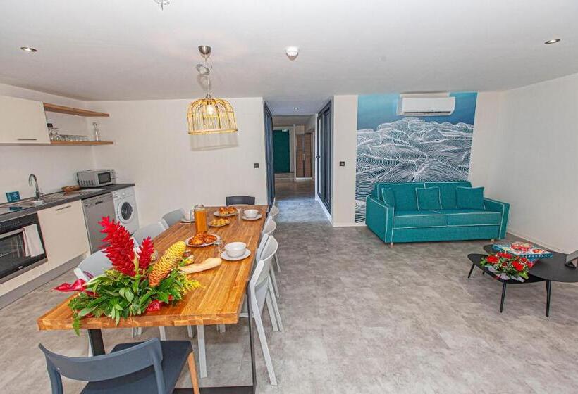 آپارتمان 3 خوابه با چشمانداز دریا, Résidence Santa Apolonia