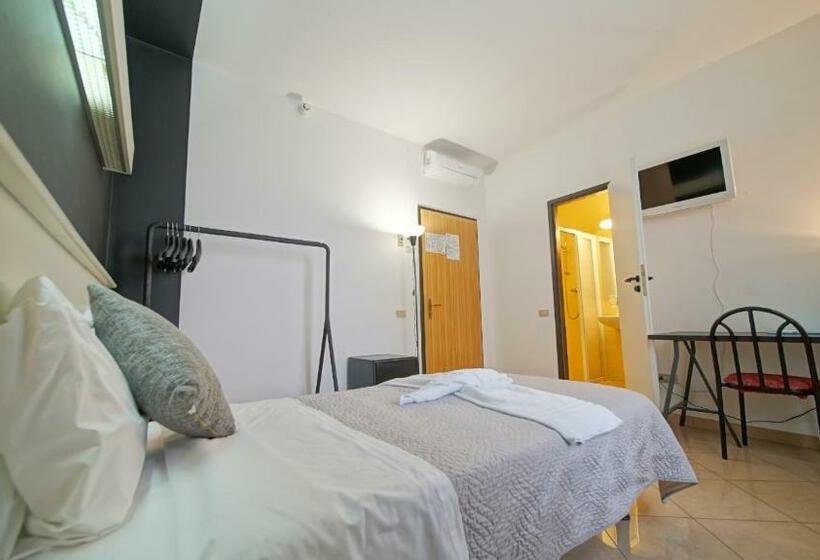 スタンダードシングルルーム, Nuovo Sole Hns