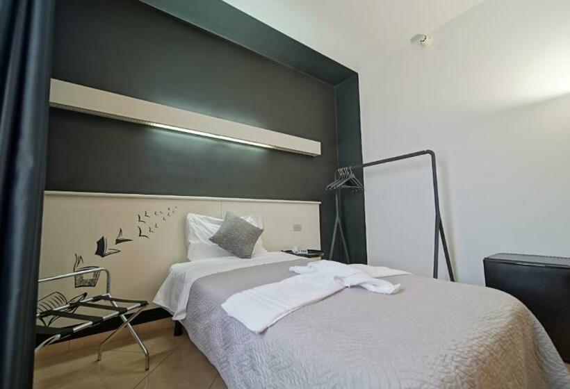 スタンダードシングルルーム, Nuovo Sole Hns