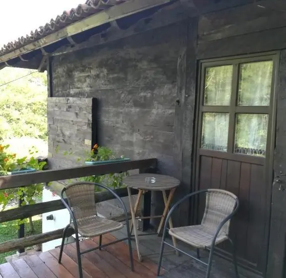 استودیوی استاندارد, Etno Guest House Gorski Car