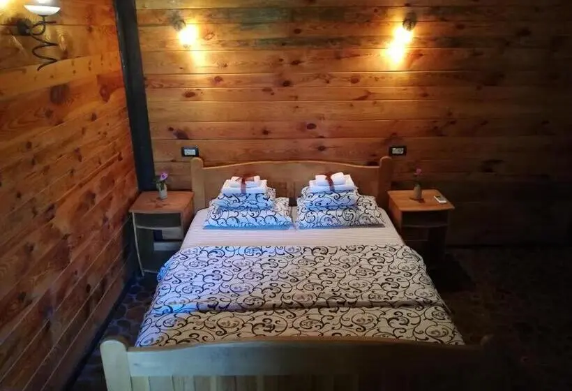 استودیوی استاندارد, Etno Guest House Gorski Car