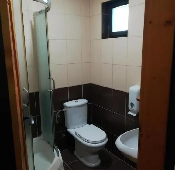 استودیوی استاندارد, Etno Guest House Gorski Car