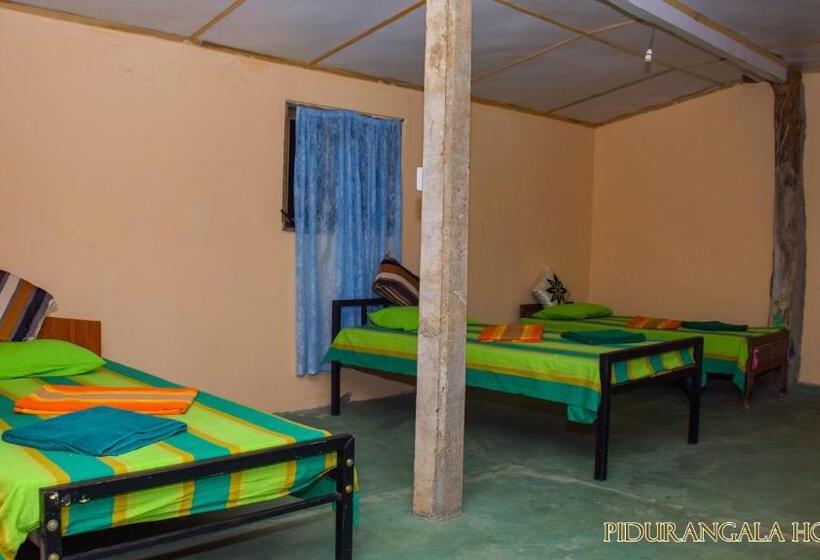 Letto in Camera Condivisa, Pidurangala Hostel