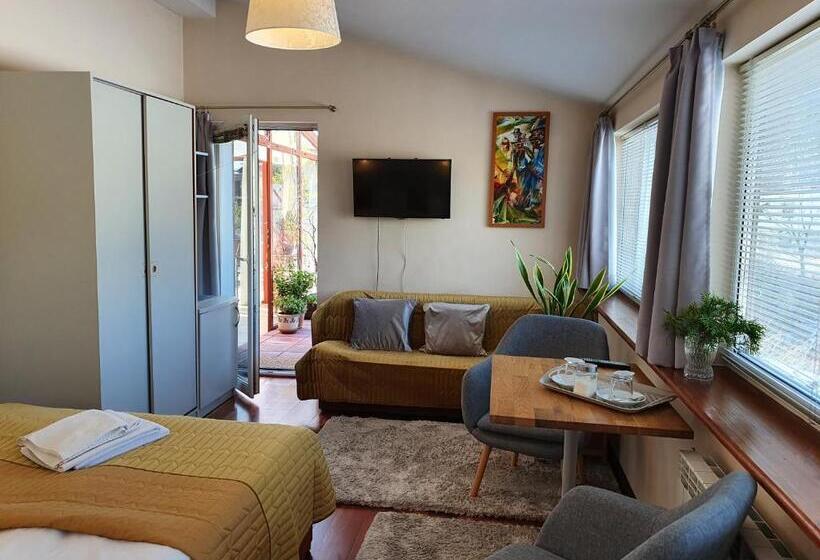 غرفة قياسية ثلاثية مزودة بشرفة, Willa Iskra