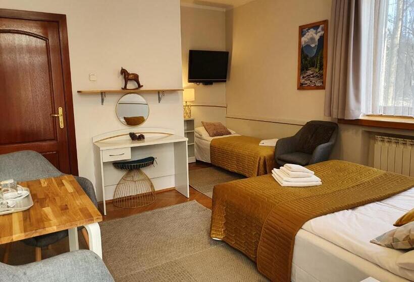 شقة غرفتين نوم مزودة بتراس, Willa Iskra