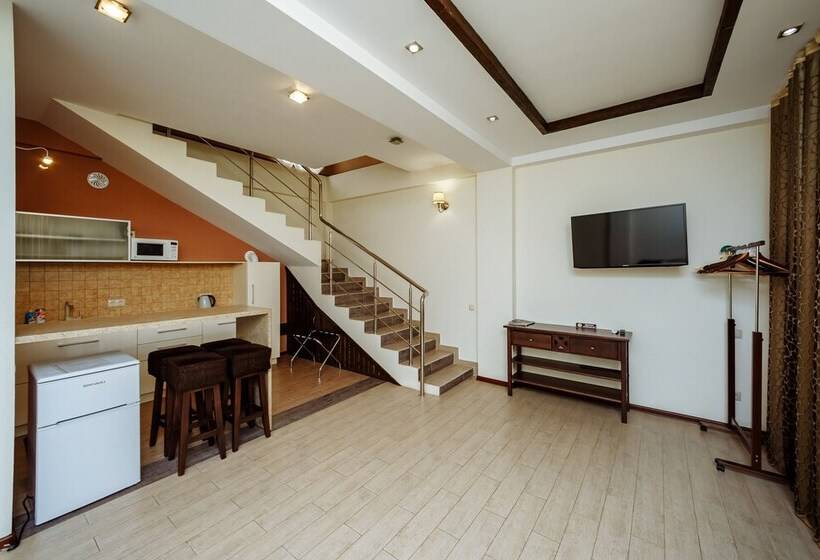 آپارتمان 1 خوابه, Bliss House