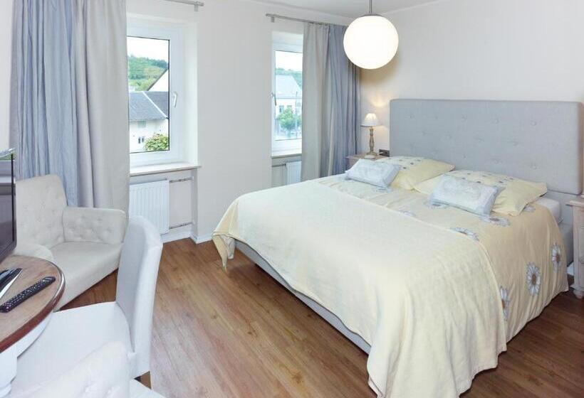 标准间, Café Del Maar