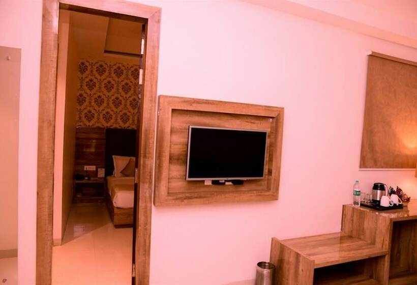 اتاق لوکس, The Vegas By De Pavilion, Delhi Airport