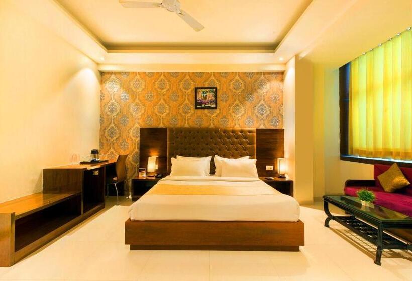 اتاق لوکس, The Vegas By De Pavilion, Delhi Airport