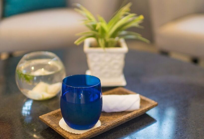 غرفة ديلوكس مزودة بشرفة, River Retreat Boutique