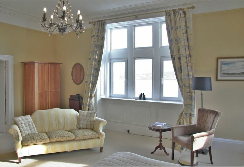 سوئیت پریمیوم, Rudha Na Craige