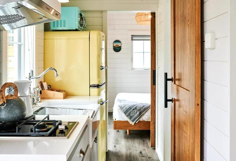 스탠다드 발코니 룸, Dillon Beach Resort