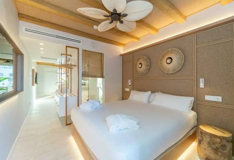 Suite with Pool, Lago Resort Menorca Suites Del Lago Adults Only