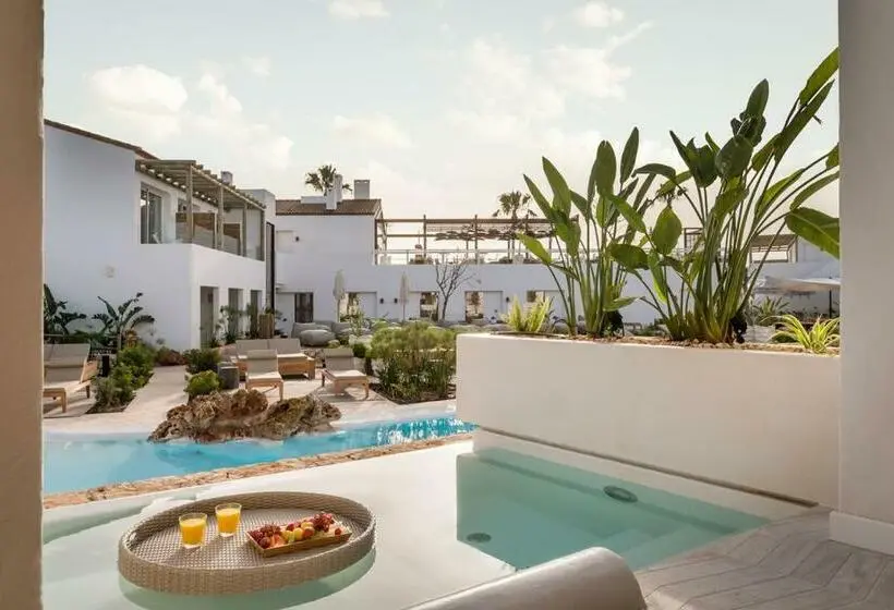 Suite with Pool, Lago Resort Menorca Suites Del Lago Adults Only