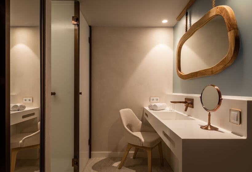 سوییت با استخر, Lago Resort Menorca  Suites Del Lago Adults Only