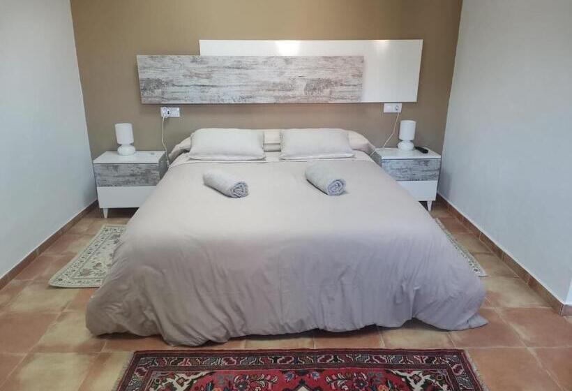 غرفة قياسية, Posada De Cabra