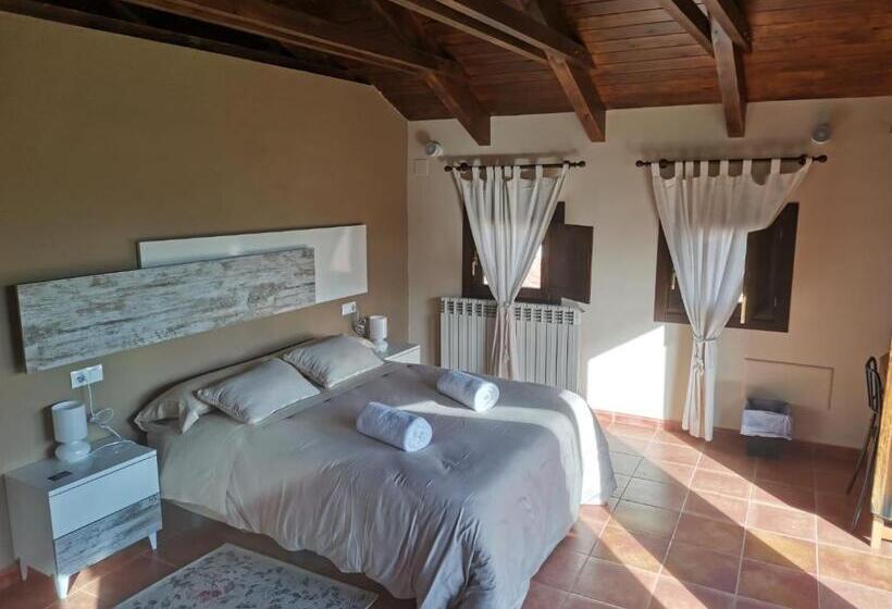 디럭스 스위트, Posada De Cabra