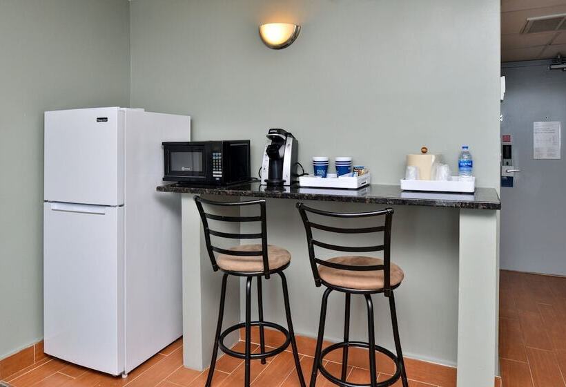 Suite Havudsigt, Four Points By Sheraton Virginia Beach Oceanfront