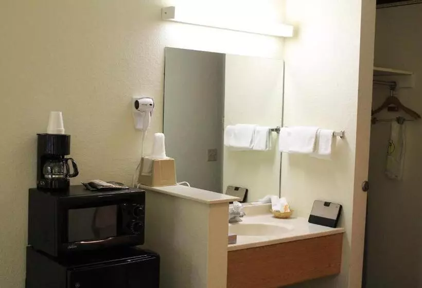اتاق استاندارد با تخت بزرگ, Super 8 By Wyndham San Antonio/fiesta