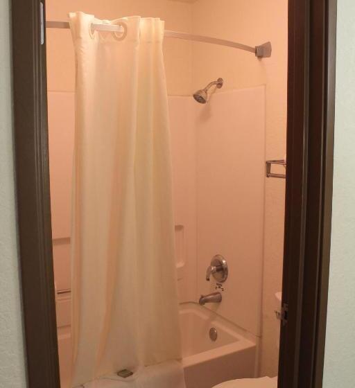 חדר סטנדרט, Super 8 By Wyndham San Antonio/fiesta