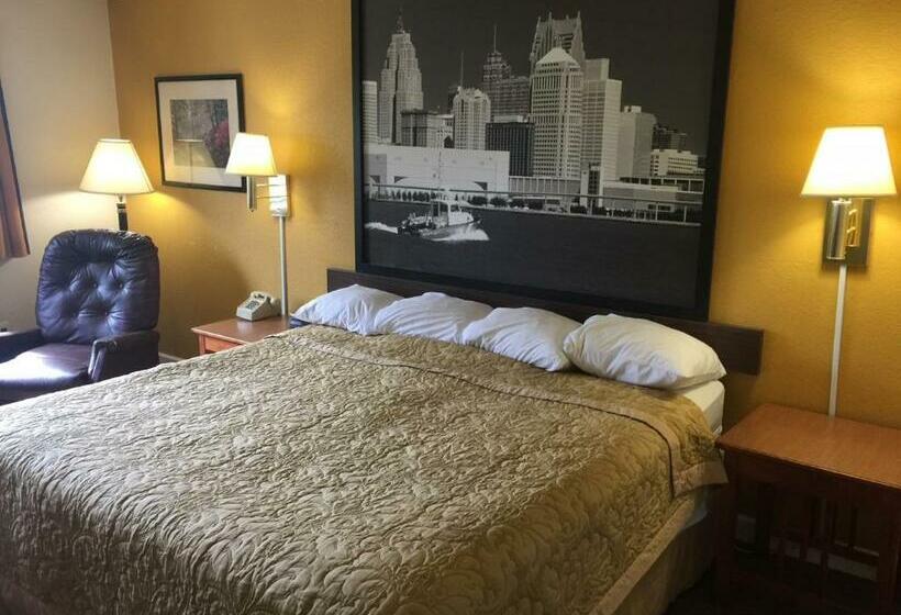 جناح ديلوكس سرير كينج, Super 8 By Wyndham Canton/livonia Area
