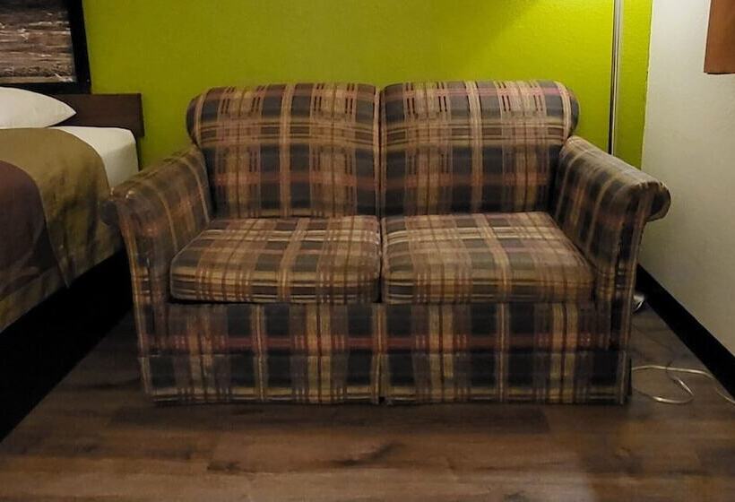 Номер Deluxe, Super 8 By Wyndham Canton/livonia Area