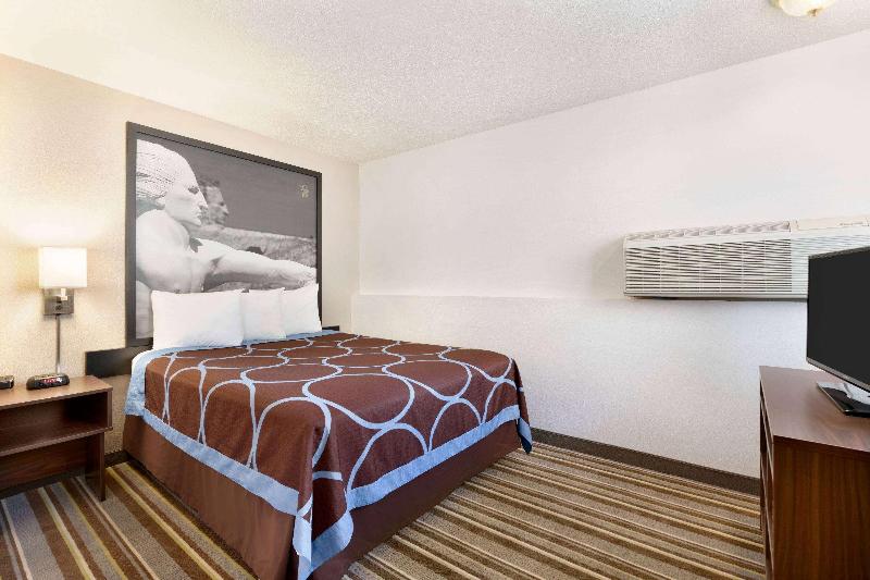 סוויטה, Super 8 By Wyndham Custer/crazy Horse Area