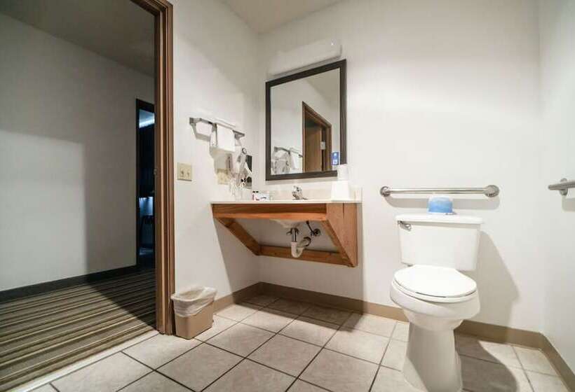 סטודיו דלוקס, Super 8 By Wyndham Custer/crazy Horse Area