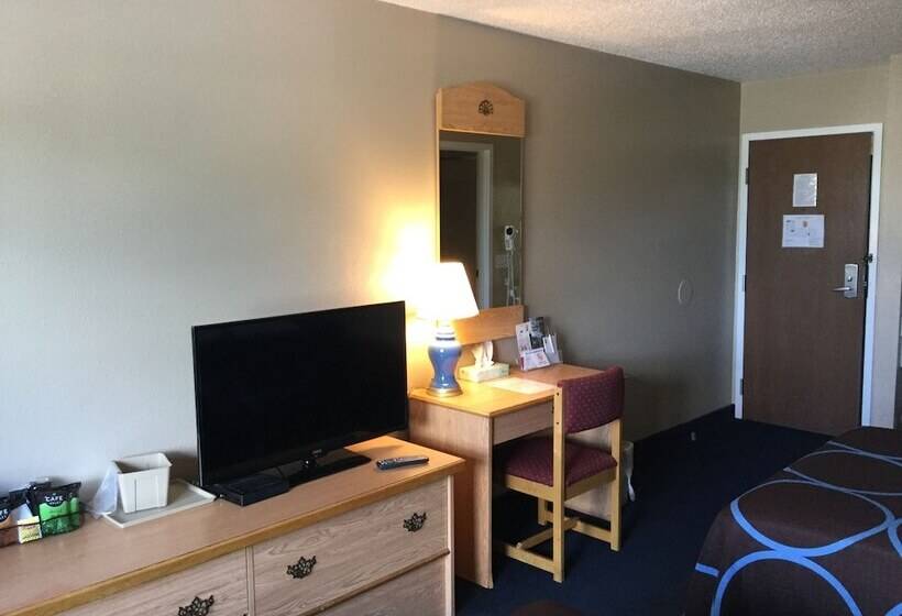 חדר סטנדרט שתי מיטות זוגיות, Super 8 By Wyndham Middletown